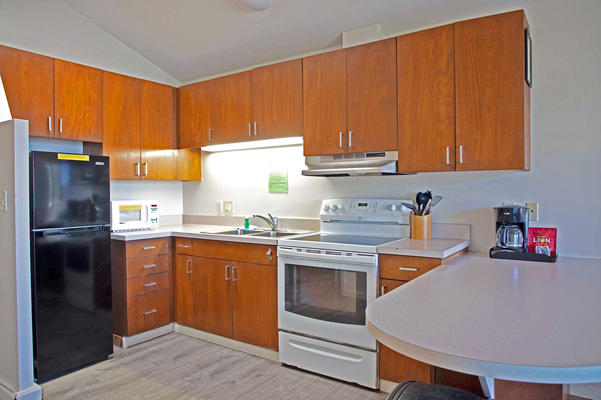 Beach Cottages Kitchen