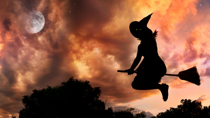 Virtual Witches on the Run